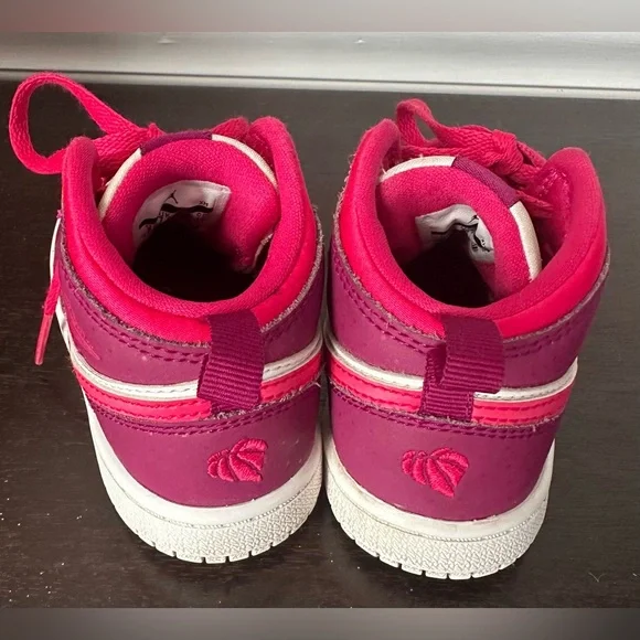 Nike Air Jordan 1 Mid True Berry Rush Pink Toddler Girls Sz 8c - Picture 4 of 7